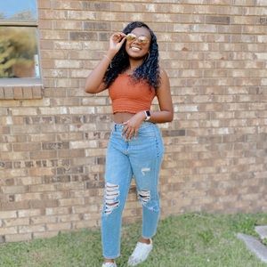 Meet your Posher, Taylor